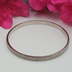 Monet Silver Tone Textured Bangle Bracelet Size S 7.5 Inch 4.6 mm Wide Stackable